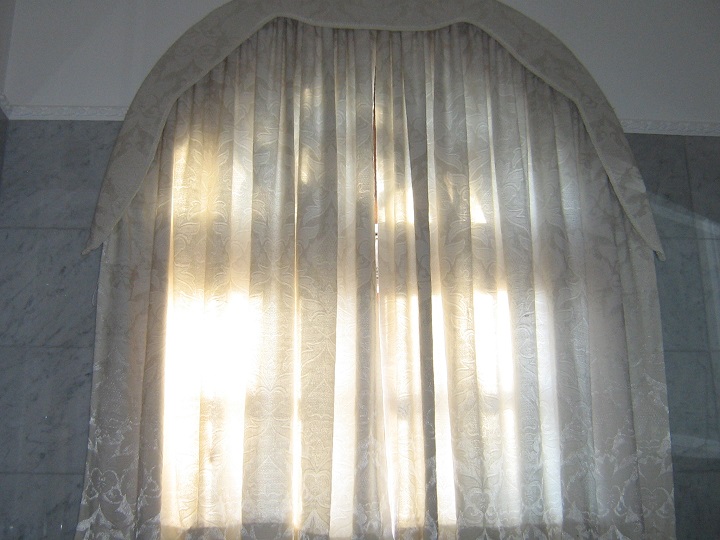 Elegant curtain effects